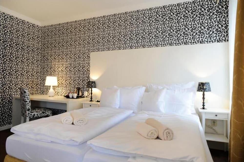 Pytloun Design Self Check-In Hotel Liberec Eksteriør bilde